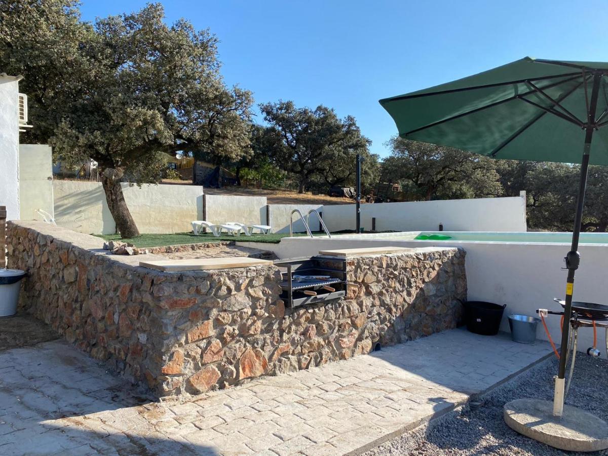 Casa Rural Quejigo Con Piscina سانتا أولالا ديل كالا المظهر الخارجي الصورة